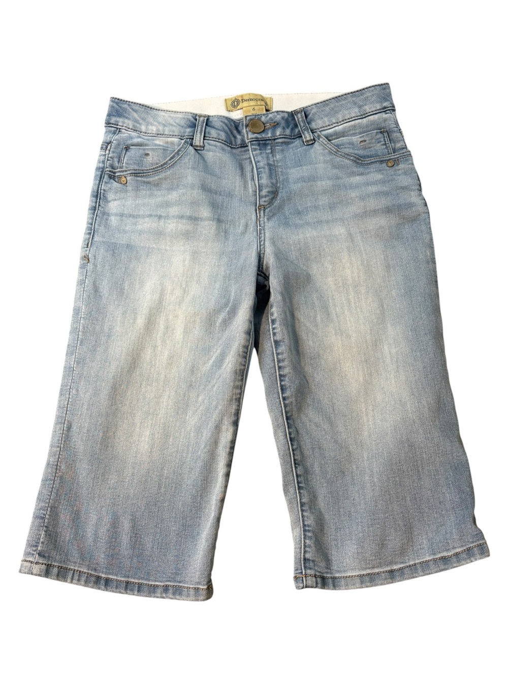 Democracy Bermuda Denim Jean Shorts. Size 6